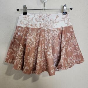 Popflex Twirl Skort Floral Contrast skort - Tan Rose - Small - Athleisure Skirt